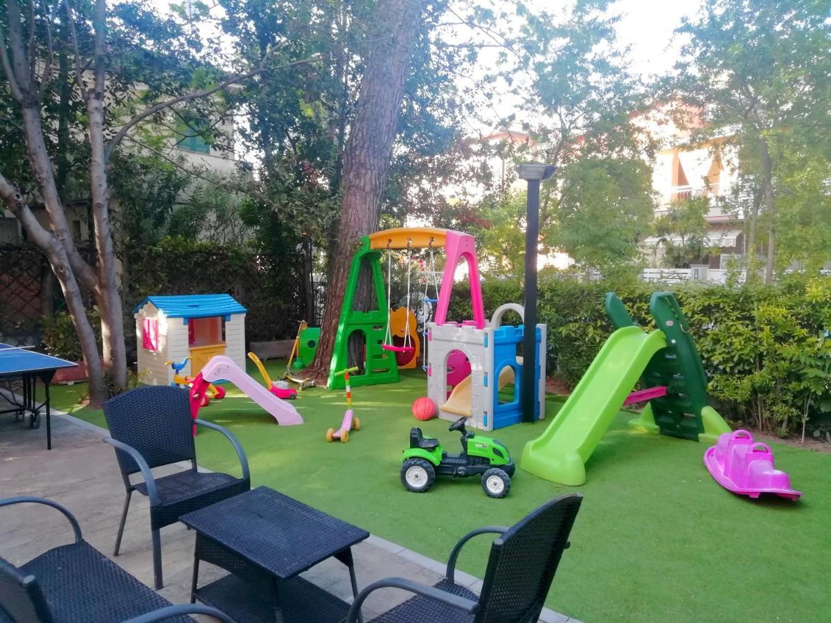 Rita 3* Cervia